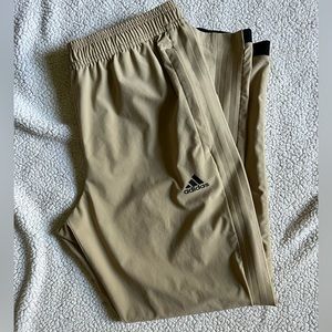 Men’s 7/8 adidas Tiro pant size M